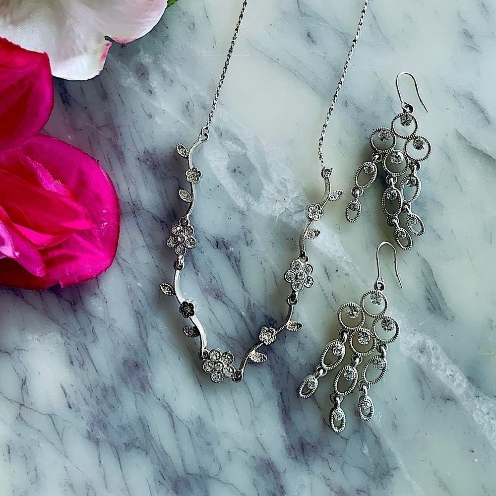 Sparkling Glitz Jewelry  